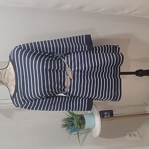 ✨️ Land's End Sweater Petite Large  B32